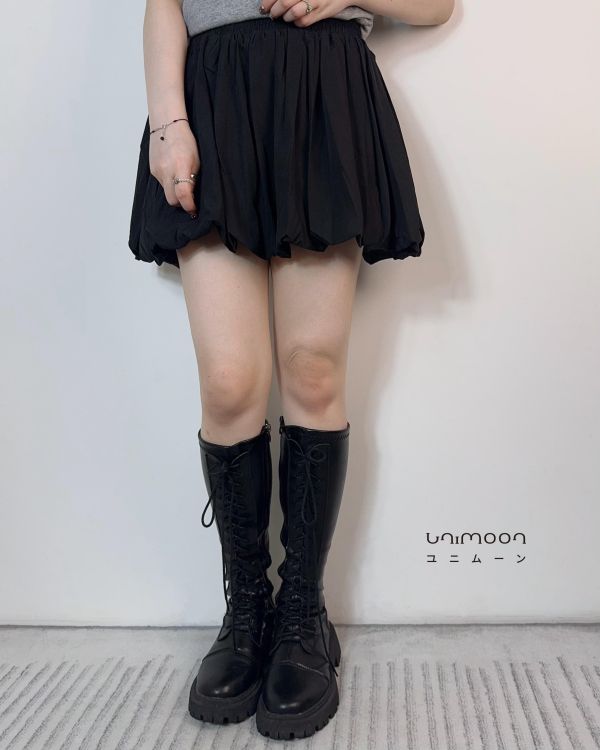 𝟮𝟲𝟰𝟮𝟯 黑糖泡泡花苞短裙 