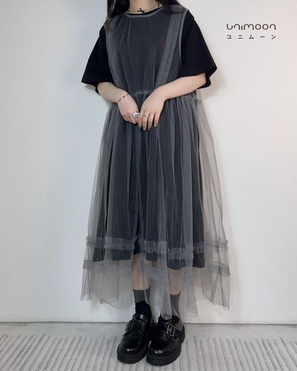 𝟮𝟲𝟰𝟭𝟵 迷霧灰濛濛透紗外罩背心洋裝 