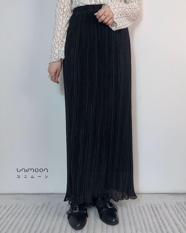 𝟮𝟲𝟰𝟮𝟱 千金小姐細閃捲邊長裙 