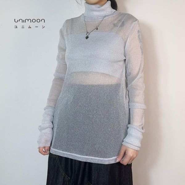 𝟮𝟲𝟮𝟮𝟮 極光銀灰立領打底上衣 