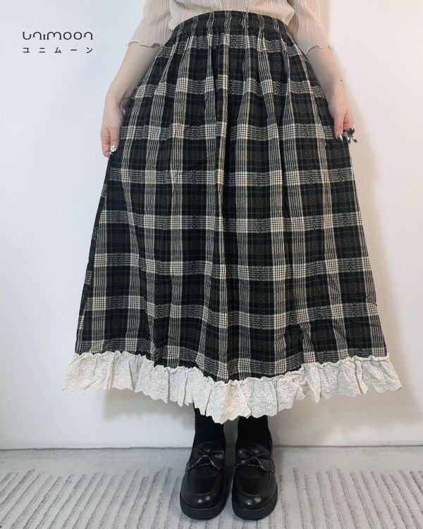 ꜱᴇᴘ 𝟮𝟱-𝟯 時光書頁英倫風焦糖格紋綁帶套裝（背心+裙） 