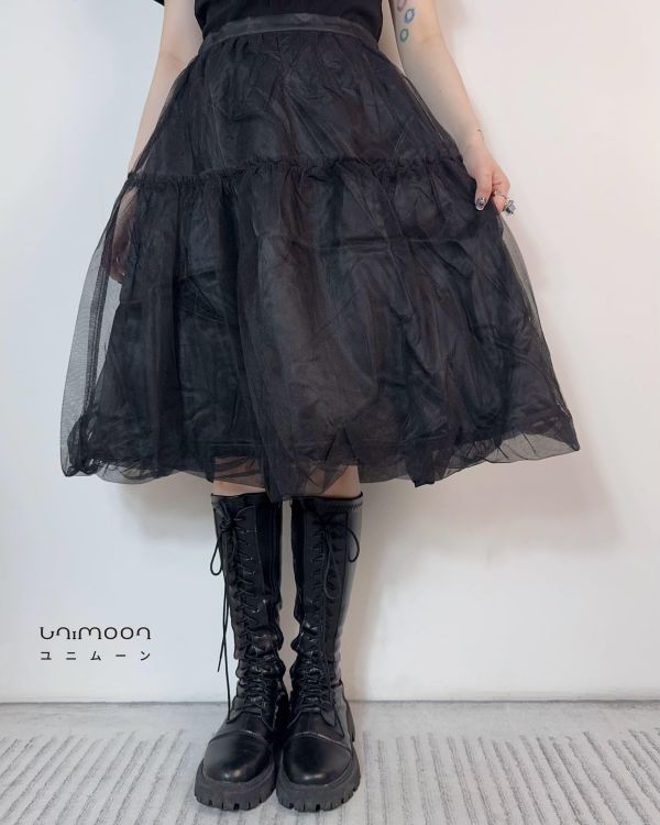 𝟮𝟲𝟯𝟭𝟱 影子收藏家雙層五分花苞裙 