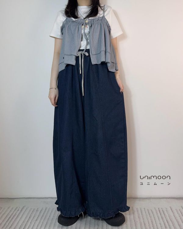 𝟮𝟲𝟰𝟭𝟯 小兔子花園短版Tee 