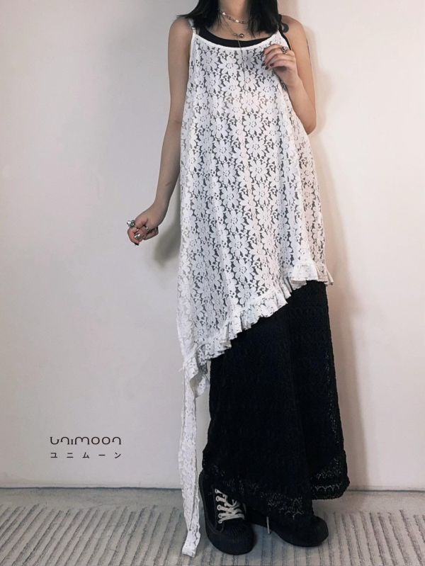 ꜱᴇᴘ 𝟮𝟱-𝟭𝟵 純白花語不規則設計感蕾絲背心 