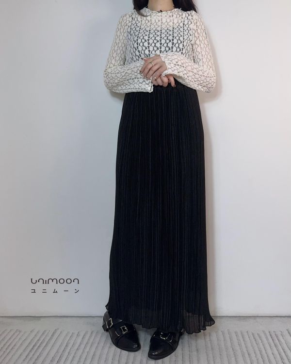 𝟮𝟲𝟰𝟮𝟱 千金小姐細閃捲邊長裙 