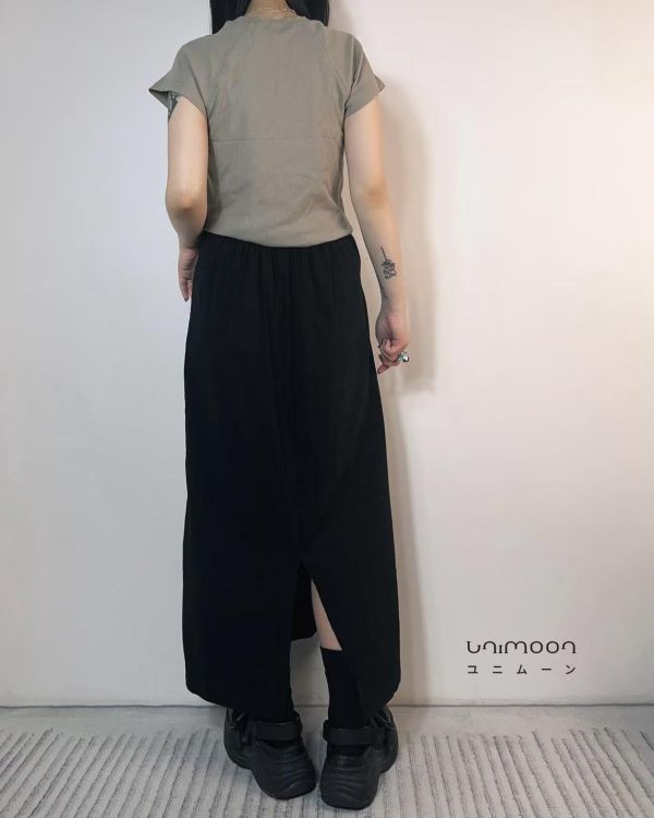 ᴊᴜɴ 𝟮𝟱-𝟭𝟳  小喵日記彈性插肩袖短版上衣 