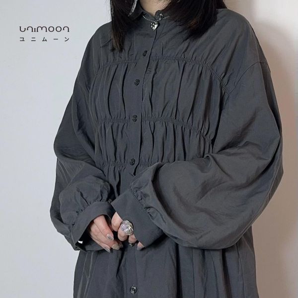 𝟮𝟲𝟮𝟬𝟰 天灰灰蓮藕感拼接設計門襟燈籠袖襯衫 