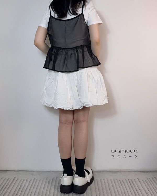 𝟮𝟲𝟰𝟮𝟬 漂浮雲朵朵綁帶造型花苞短裙 