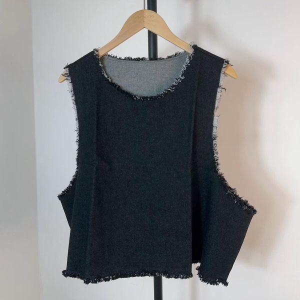 ᴀᴜɢ 𝟮𝟱-𝟰 毛邊抽鬚牛仔背心 