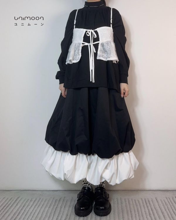 𝟮𝟲𝟮𝟭𝟱 黑白圓舞曲撞色設計花苞裙 