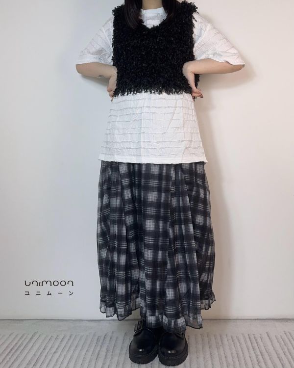 𝟮𝟲𝟯𝟭𝟬 紋理棉紙基本款上衣 