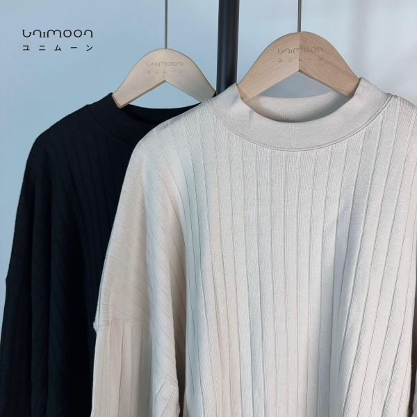 ᴅᴇᴄ 𝟬𝟮 羅紋中領坑條寬鬆上衣 