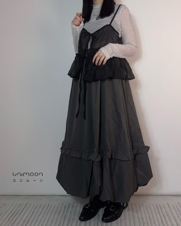 𝟮𝟲𝟯𝟬𝟱 灰調古典花苞裙 