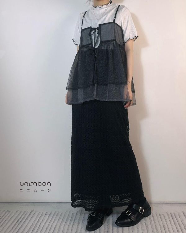 ꜱᴇᴘ 𝟮𝟱-𝟳 夜影刺繡後開衩直筒長裙 