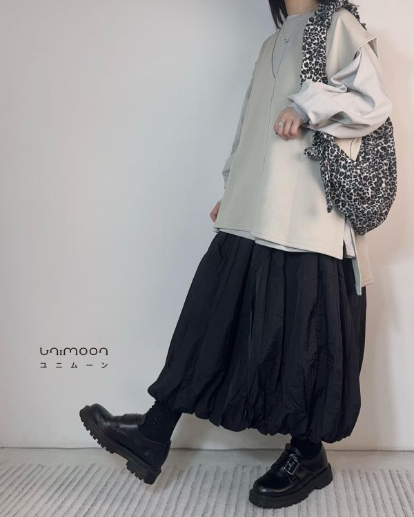 ɴᴏᴠ 𝟮𝟱-𝟭𝟭澎澎燈籠袖太空棉落肩大學Tee 