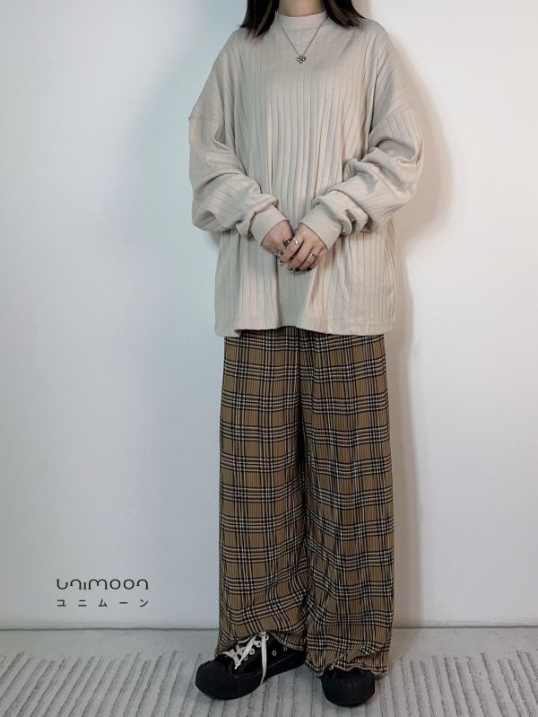 ᴅᴇᴄ 𝟬𝟮 羅紋中領坑條寬鬆上衣 