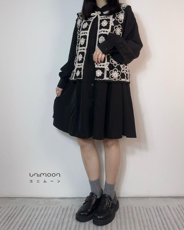 𝟮𝟲𝟯𝟬𝟭 魔女見習生的制服洋裝 