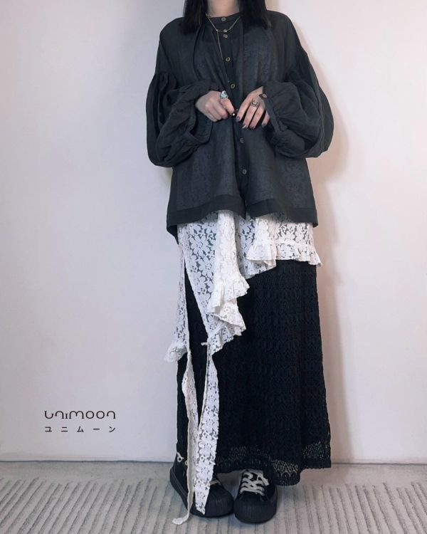 ꜱᴇᴘ 𝟮𝟱-𝟳 夜影刺繡後開衩直筒長裙 