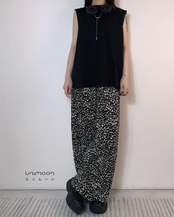 ᴀᴜɢ 𝟬𝟯 豹紋坑條波浪邊鬆緊腰落地褲 