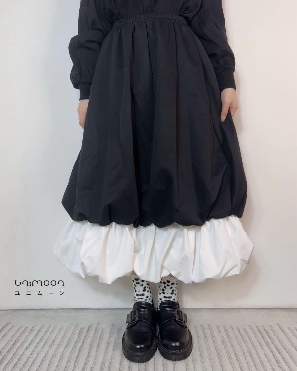 𝟮𝟲𝟮𝟭𝟱 黑白圓舞曲撞色設計花苞裙 