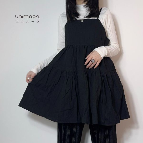 𝟮𝟲𝟮𝟬𝟲  黑曜浮紋短背心洋裝 