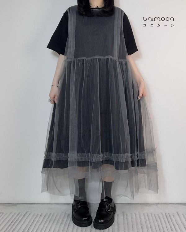 𝟮𝟲𝟰𝟭𝟵 迷霧灰濛濛透紗外罩背心洋裝 