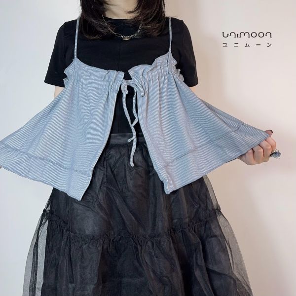 𝟮𝟲𝟯𝟭𝟰  淺淺藍天細紋棉質單綁帶背心 