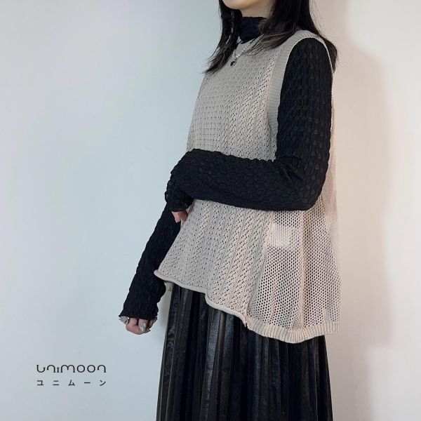 ɴᴏᴠ 𝟮𝟱-𝟮𝟴 奶茶卷邊拼接感針織背心 