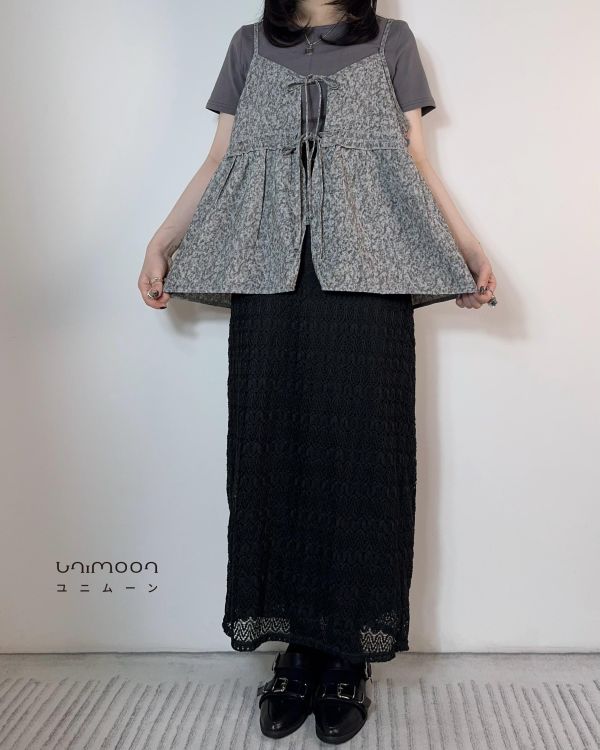 𝟮𝟲𝟯𝟭𝟯 好比例前中線基本款圓領上衣 