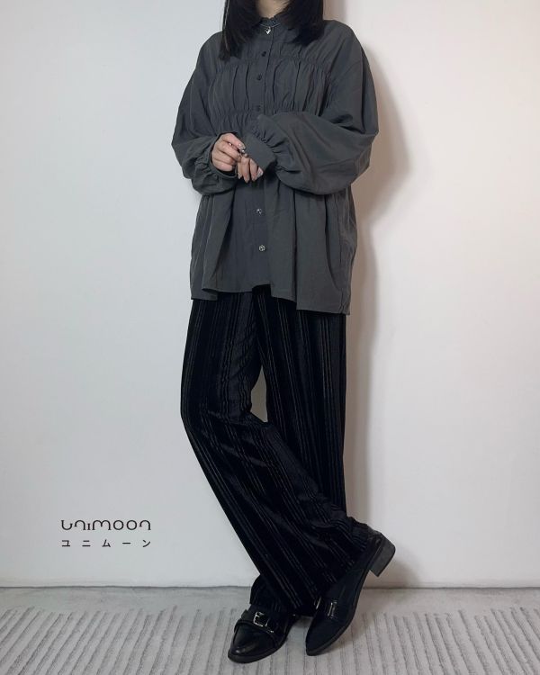 𝟮𝟲𝟮𝟬𝟰 天灰灰蓮藕感拼接設計門襟燈籠袖襯衫 