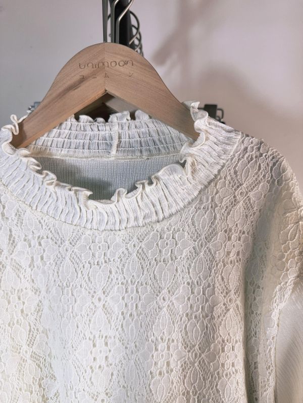 ᴏᴄᴛ 𝟮𝟱-𝟵 半高領伯爵小姐花園蕾絲上衣 