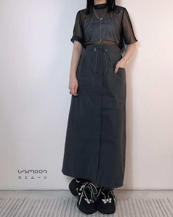 ᴊᴜɴ 𝟮𝟱-𝟭𝟴 機能工裝感彈性布開衩直筒裙 