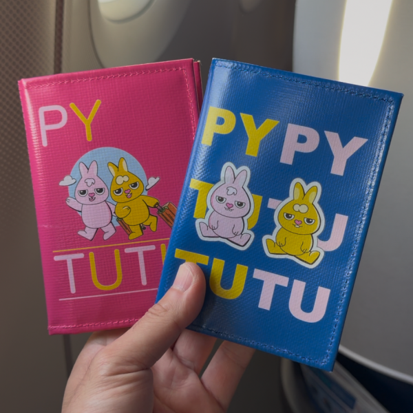越南【Dong Dong X  PY TUTU 限量護照套】來自越南環保回收帆布製成/防水/抗損/旅行 