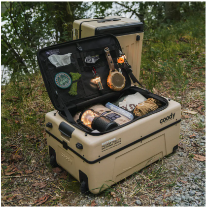 Coody RollTrunk多功能行李收納箱桌 