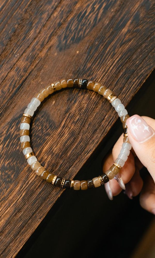 和田玉 ・ 煙紫糖料｜銀鑽切片 