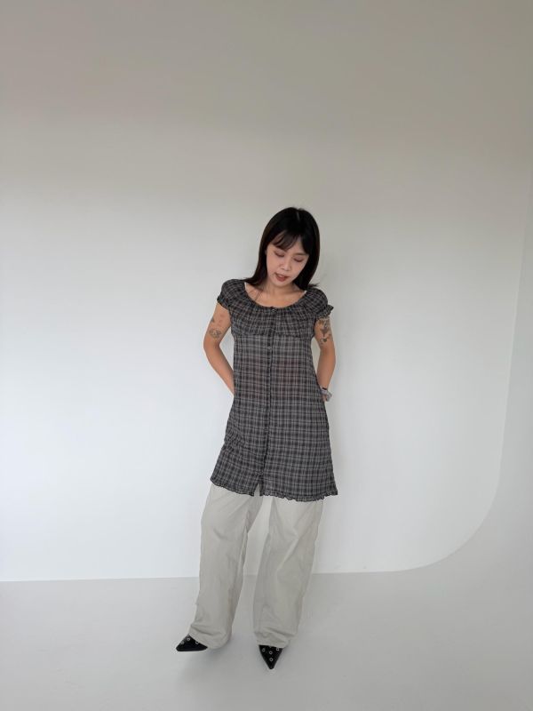 。Tokii選品。尼龍直筒修身長褲 