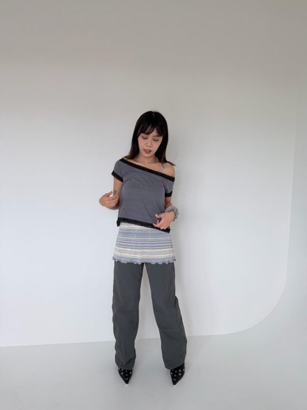 。Tokii選品。木耳邊復古條紋背心 