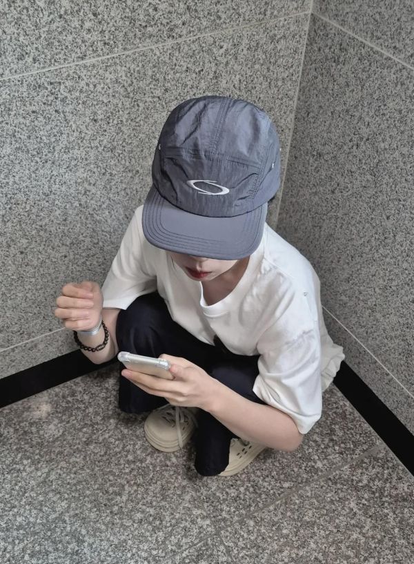 Noiago 尼龍格紋五分帽 