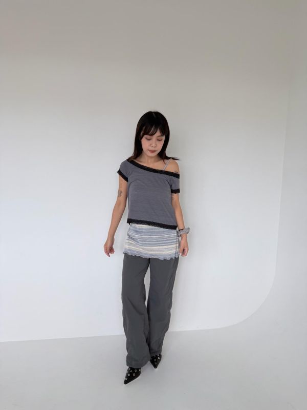 。Tokii選品。尼龍直筒修身長褲 