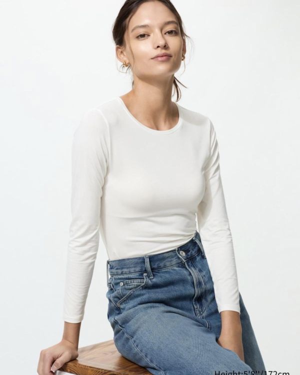 Uniqlo女生圓領經典款發熱衣 