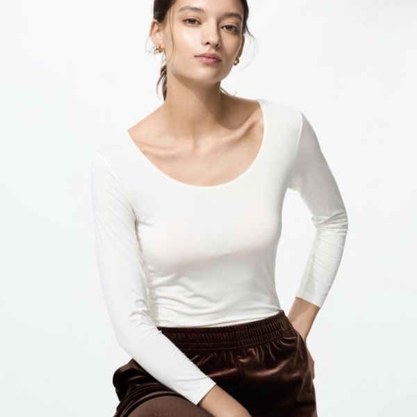 Uniqlo女生U領經典款發熱衣 