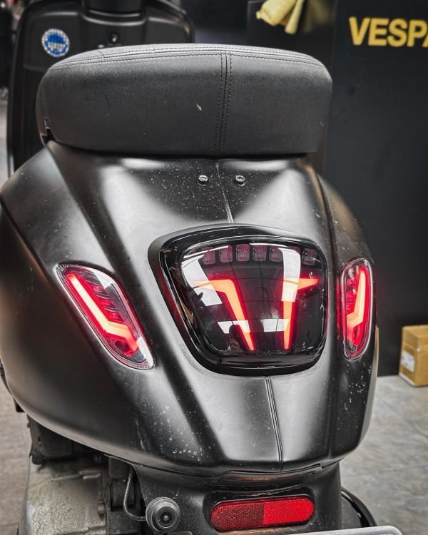 LEVEL 10 閃電方向燈 LED Vespa 偉士牌 春天／衝刺／3v／iget 