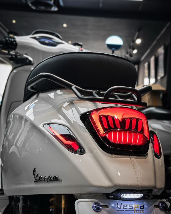 LEVEL 10 閃電方向燈 LED Vespa 偉士牌 春天／衝刺／3v／iget 