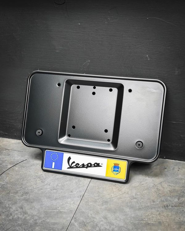 VESPA 原廠車牌框 車牌邊框 強化車牌 新牌 VESPA 偉士牌 
