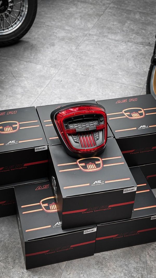 AS視覺鯊 新版 LED R1序列式尾燈 Vespa 衝刺 / 春天 / 3V / iget 偉士牌 