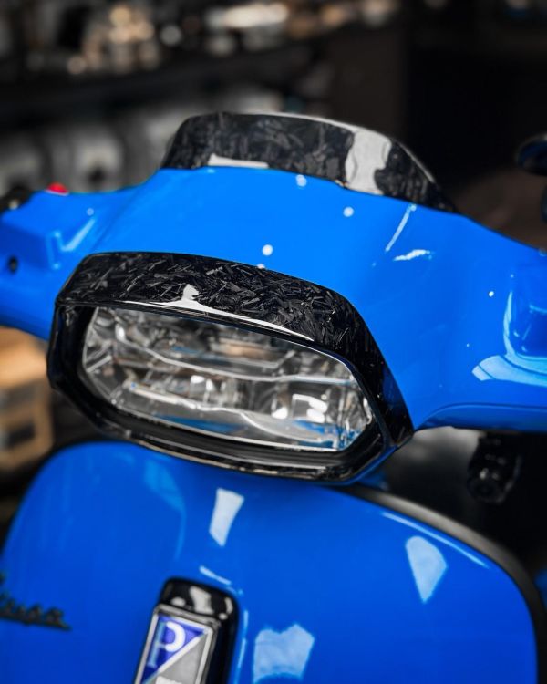 碳纖維 大燈框 卡夢 鍛造 新舊款  vespa 衝刺 偉士牌 