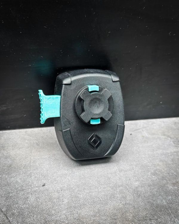 Intuitive Cube Mount+ 無限座 