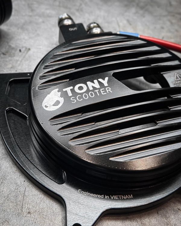 TONY CNC 機油散熱飾蓋 引擎散熱 衝刺 春天 LX 偉士牌 