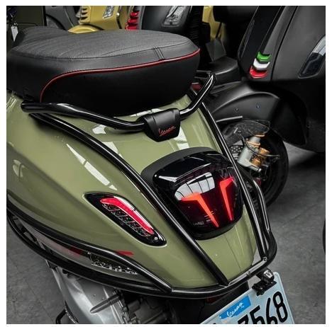 Gorgeous LED 公牛尾燈 牛角尾燈 四段模式切換 Vespa 偉士牌 衝刺／春天／3v／iget 