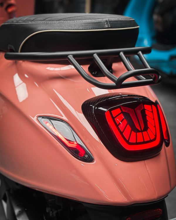LEVEL 10 閃電方向燈 LED Vespa 偉士牌 春天／衝刺／3v／iget 